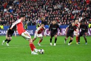 阿森纳1-1药厂，枪迷憋屈！数据碾压却只靠点球，5大槽点扎心